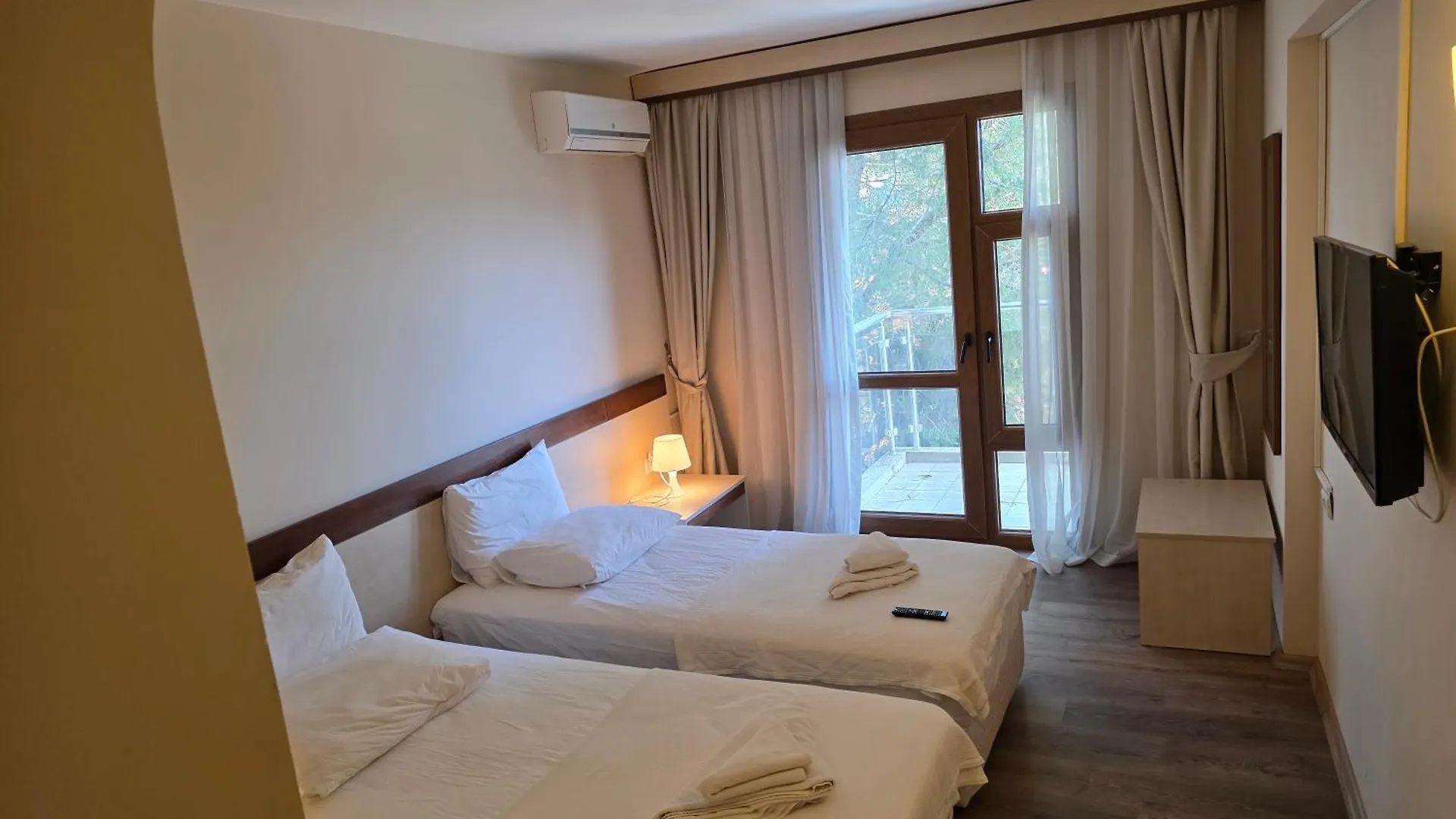 Atlas Apart Hotel Cesme